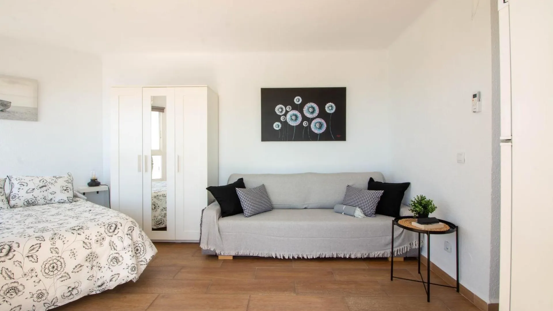 Ruselo 308. Loft En Paseo Maritimo De Torrox Costa Apartment
